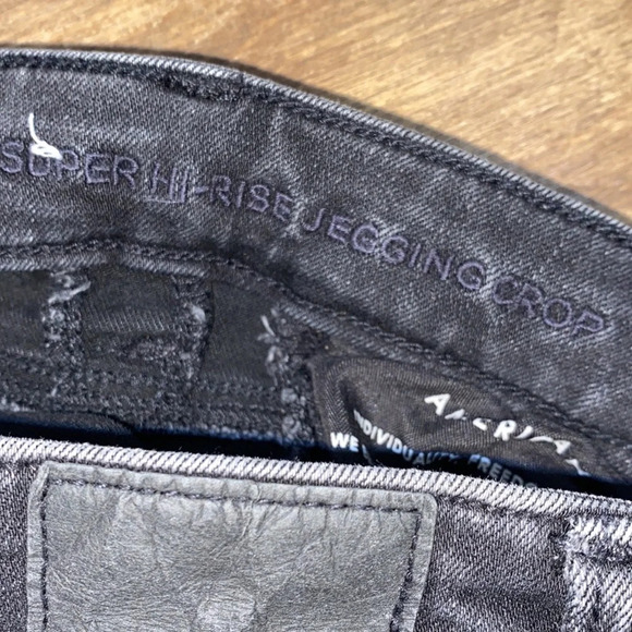 AMERICAN Eagle distressed super high rise jegging crop jeans size 00 short - Picture 7 of 12